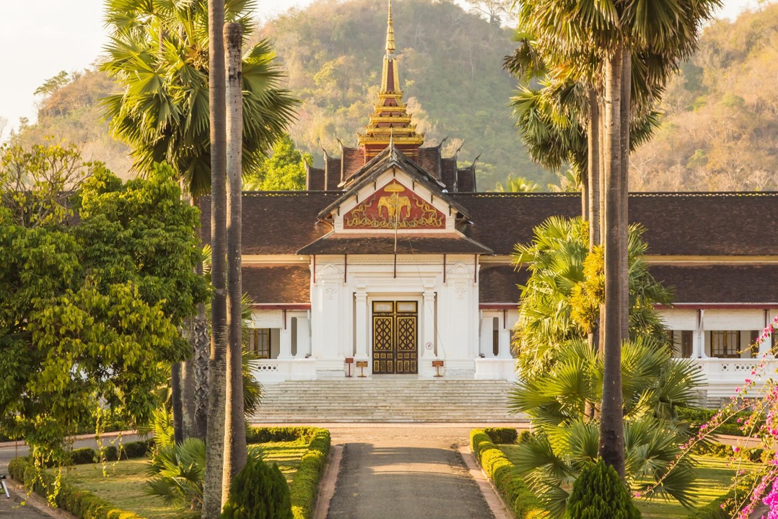LUANG PRABANG